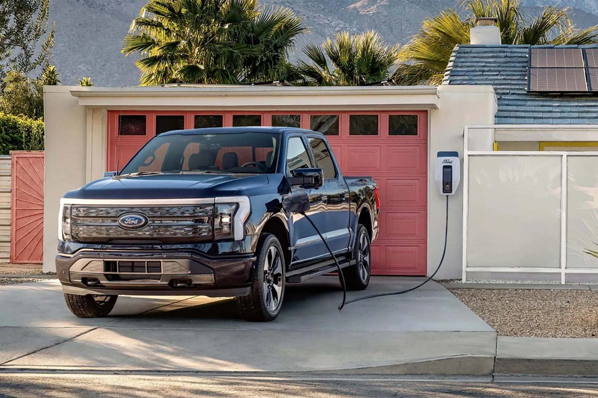 Ford-F150-Lightning-recharge-inversee-01