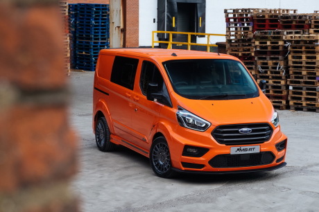 ford-transit-ms-rt-rally-inspired-5