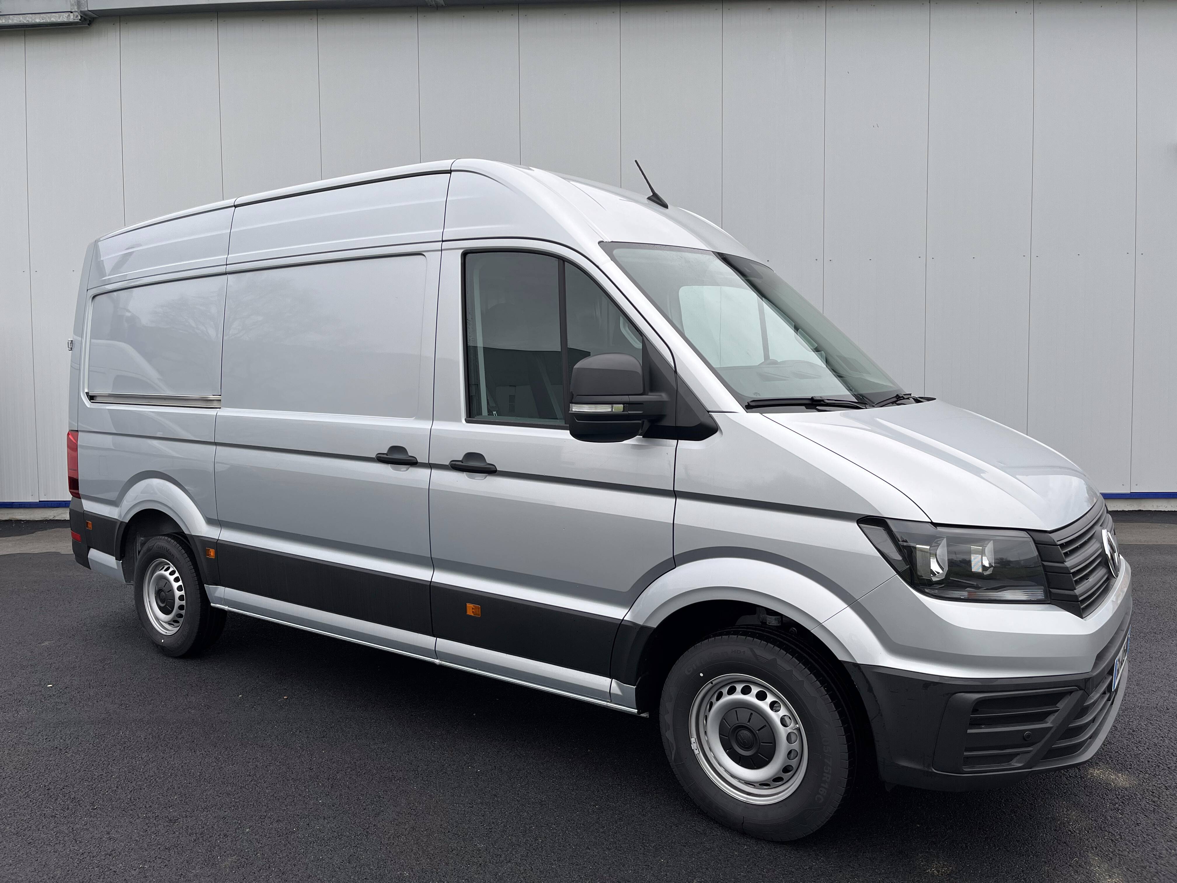 Volkswagen Crafter Van 35 L3H3 2.0 TDI 140 CH BVA BUSINESS