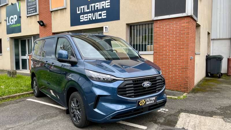 Ford Transit Custom Fourgon 320 L2H1 2.0 ECOBLUE 170 CH BVA8 LIMITED