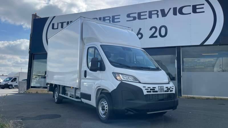 Fiat Ducato Chassis Cabine 3.5 T MAXI 140 CH S&S BVM6 CAISSE GRAND VOLUME HAYON + AUVENT