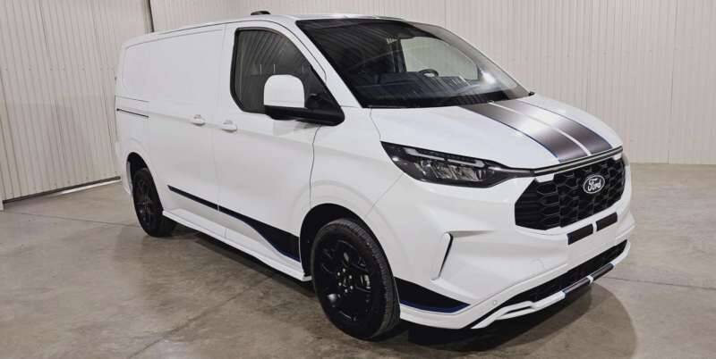 Ford Transit Custom Fourgon 300 L1H1 2.0 ECOBLUE 170 CH BVA8 SPORT