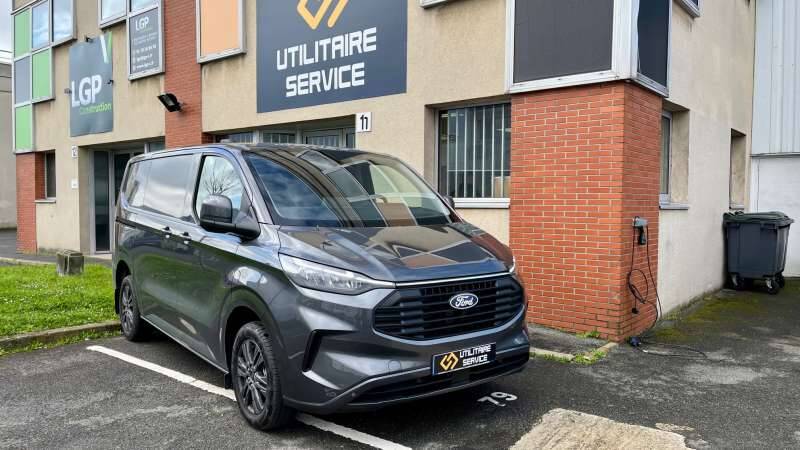 Ford Transit Custom Fourgon 320 L1H1 2.0 ECOBLUE 170 CH BVA8 LIMITED
