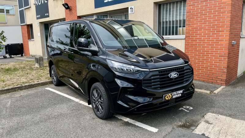 Ford Transit Custom Fourgon 320 L1H1 2.0 ECOBLUE 170 CH BVA8 LIMITED