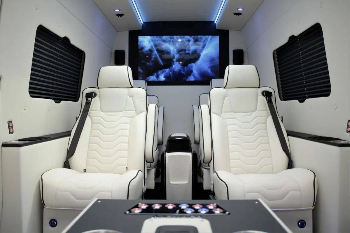 mercedes-sprinter-vip-interieur