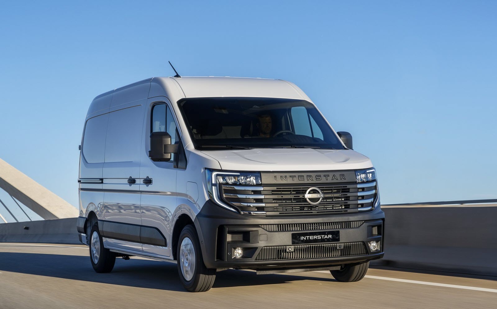 nissan interstar