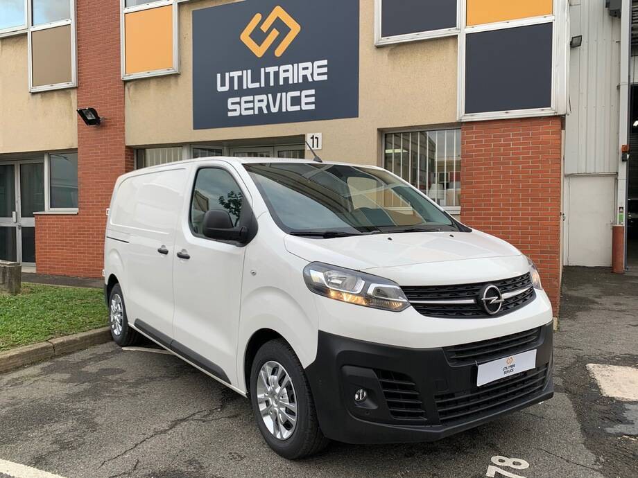 Opel vivaro paris