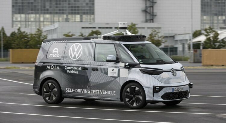 Photo Volkswagen ID Buzz autonome pour 2025