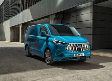 Ford eTransit Custom 2023