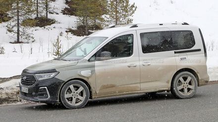 Ford Tourneo Connect Custom PHEV Test