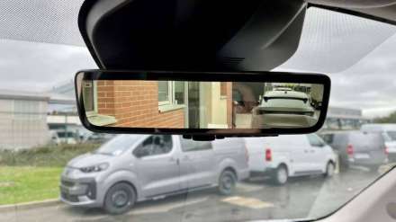 Fiat Scudo Fourgon M DIESEL 2.2 150 CH AUTOMATIQUE PACK PREMIUM CONNECT