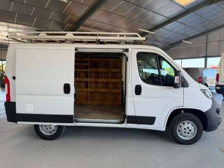 Peugeot Boxer Fourgon TOLE 330 L1H1 BLUEHDI 120 S&S ASPHALT GALERIE ECHELLE