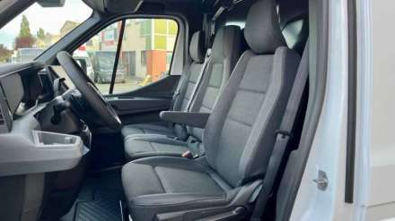 Nissan Interstar Fourgon 3T5 L2H2 2.0 DCI 170 BVA9 N-CONNECTA