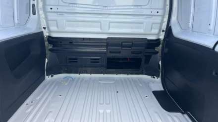 Nissan Primastar Fourgon L1H1 2T8 2.0 DCI 170 S/S BVA9 TEKNA
