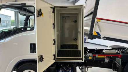 Isuzu M27 Génération 2 EURO VI - BENNE + COFFRE - EMP F