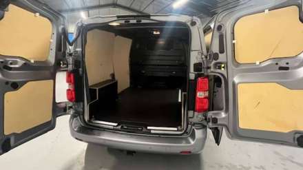 Citroen Jumpy Fourgon FGN TOLE M BLUEHDI 180 S&S EAT8 DRIVER