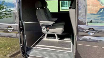 Volkswagen Transporter 6.1 Van L1H1 2.0 TDI 150 DSG7 BUSINESS PLUS - cabine approfondie Schnierle