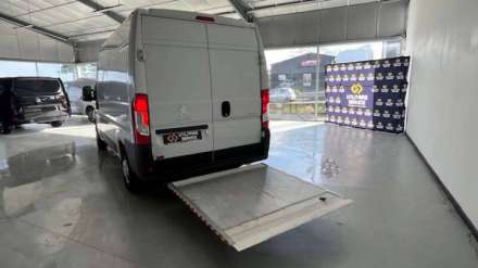 Peugeot Boxer Fourgon TOLE 333 L2H2 BLUEHDI 120 S&S PREMIUM HAYON ELEVATEUR