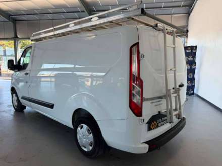 Ford Transit Custom Fourgon 300 L2H1 2.0 ECOBLUE 130 TREND BUSINESS BVM6 GALERIE ECHELLE