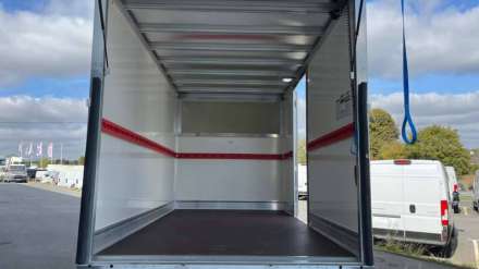 Fiat Ducato Chassis Cabine 3.5 T MAXI 180 CH - CAISSE GRAND VOLUME HAYON + AUVENT + CAPUCINE + PORTE LAT.