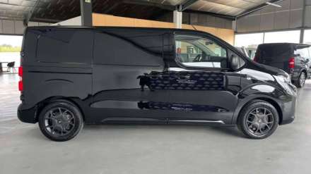 Fiat Scudo Fourgon BLUEHDI 145 M S&S EAT8 PREMIUM PACK CONNECT
