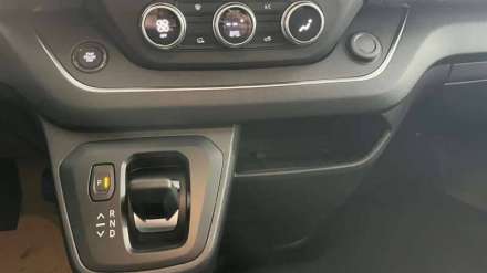 Nissan Primastar Cabine Approfondie CA L2H1 3T0 2.0 DCI 170 S/S BVA9 TEKNA