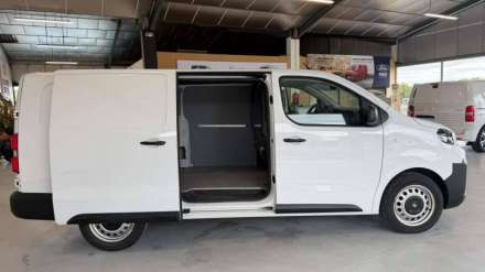 Fiat Scudo Fourgon BLUEHDI 145 XL S&S EAT8 PACK CONNECTIVITÉ