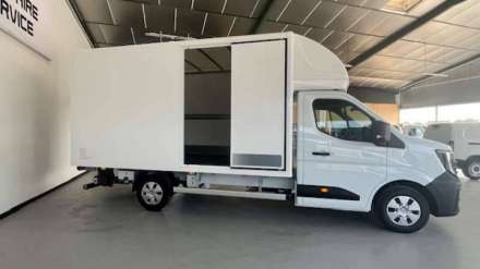 Nissan Interstar Fourgon 3T5 2.0 DCI 150 TEKNA - 20m3 HAYON + CAPUCINE + PORTE LAT.