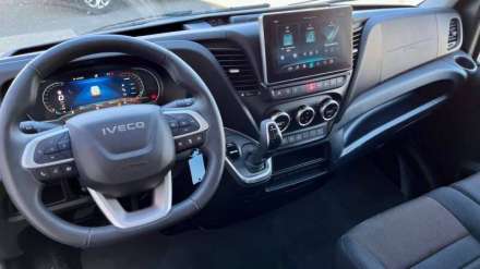 Iveco Daily Fourgon FGN 35 S 16 V12 H2 Q-LEAF HI-MATIC 2,3 160
