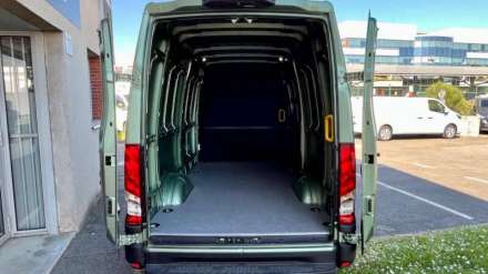 Iveco Daily Fourgon FGN 35 S 16 V12 H2 Q-LEAF HI-MATIC