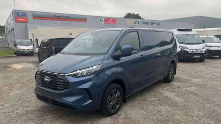 Ford Transit Custom Fourgon 320 L2H1 2.0 ECOBLUE 170 CH BVA8 LIMITED