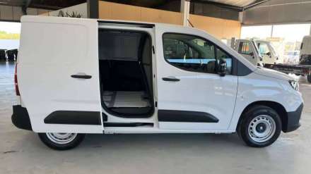 Fiat Doblo Fourgon M 650 KG BLUEHDI 100 S&S BVM6 PACK PREMIUM CONNECT