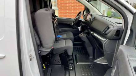 Fiat Scudo Fourgon BLUEHDI 145 XL S&S EAT8 PREMIUM PACK CONNECT