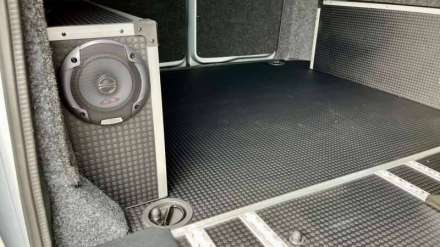 Volkswagen Transporter 6.1 Van L1H1 2.0 TDI 150 DSG7 BUSINESS PLUS - cabine approfondie Schnierle
