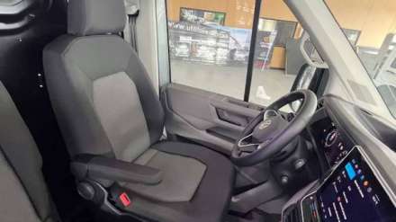 Volkswagen Crafter Van 35 L3H3 2.0 TDI 177 CH BVA BUSINESS