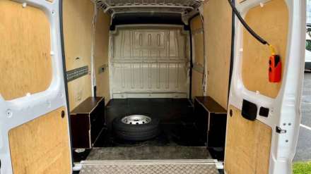 Peugeot Boxer Fourgon TOLE 333 L2H2 BLUEHDI 120 S&S PREMIUM HAYON ELEVATEUR