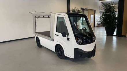 Sevic V500e LAUNCH EDITION AVEC COFFRE ET PORTES ENROULABLES - BATTERIE LITHIUM 16kWh