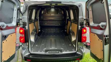 Fiat Scudo Fourgon BLUEHDI 180 XL S&S EAT8 - PACK PREMIUM CONNECT