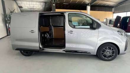 Citroen Jumpy Fourgon FGN M BLUEHDI 145 S&S EAT8