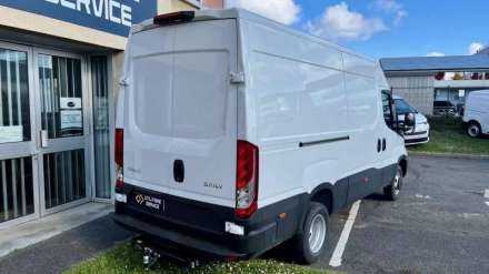 Iveco Daily Fourgon FGN 35C18H V12 H2 Q-TOR HI-MATIC - ATTELAGE