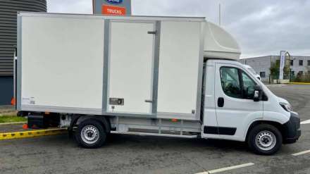 Fiat Ducato Chassis Cabine 3.5 T MAXI 180 CH - CAISSE GRAND VOLUME HAYON + AUVENT + CAPUCINE + PORTE LAT.