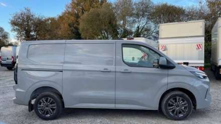 Ford Transit Custom Fourgon 320 L1H1 2.0 ECOBLUE 170 CH BVA8 LIMITED
