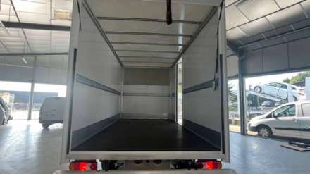 Nissan Interstar Fourgon 3T5 2.0 DCI 150 TEKNA - 20m3 HAYON + CAPUCINE + PORTE LAT.