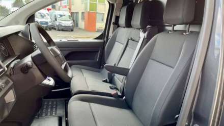 Fiat Scudo Fourgon BLUEHDI 145 M S&S EAT8 PREMIUM PACK CONNECT