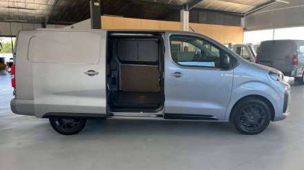 Fiat Scudo Fourgon BLUEHDI 145 XL S&S EAT8 PREMIUM PACK CONNECT