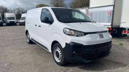 Fiat Scudo Fourgon BLUEHDI 180 M S&S EAT8 PACK CONNECTIVITÉ