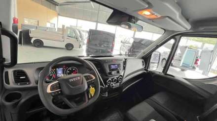 Iveco Daily Chassis Cabine 35S16 2.3 160 CV EMP 4100 PLATEAU 4.40 M