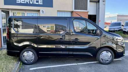 Nissan Primastar Fourgon L1H1 2T8 2.0 DCI 170 S/S BVA9 TEKNA