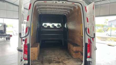 Volkswagen Crafter Procab 35 L4H3 2.0 TDI 140 CH BUSINESS LINE TRACTION
