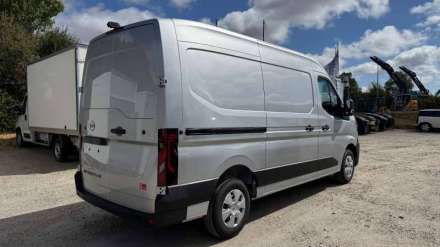 Nissan Interstar Fourgon 3T3 L2H2 2.0 DCI 170 BVA TEKNA